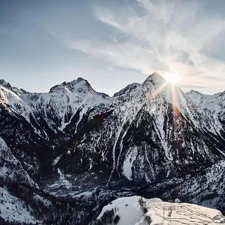 Alpehytte In With Panoramic Views Les Deux Alpes